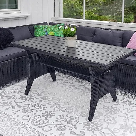 4 Bedroom Pet Friendly In Holiday home *